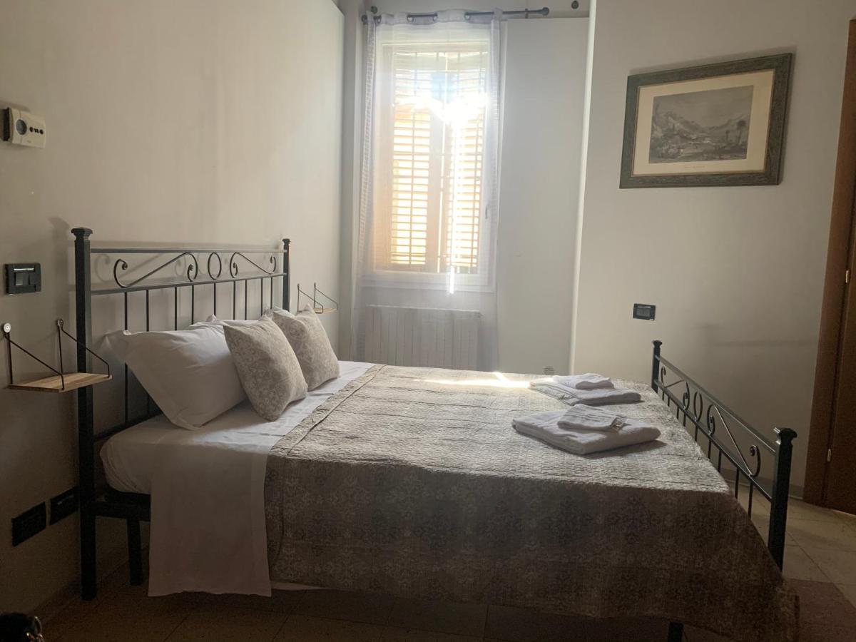 フェラーラ Le Stanze Sul Po Bed & Breakfast エクステリア 写真