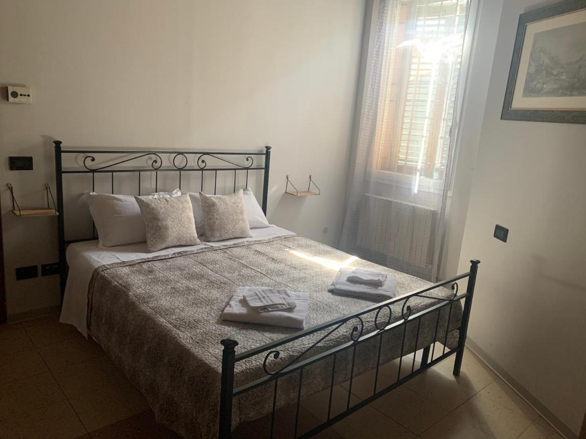 フェラーラ Le Stanze Sul Po Bed & Breakfast エクステリア 写真
