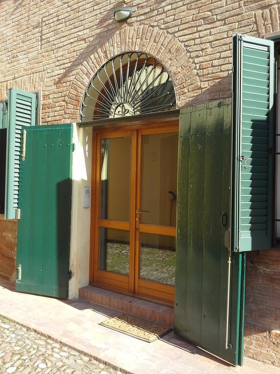 フェラーラ Le Stanze Sul Po Bed & Breakfast エクステリア 写真