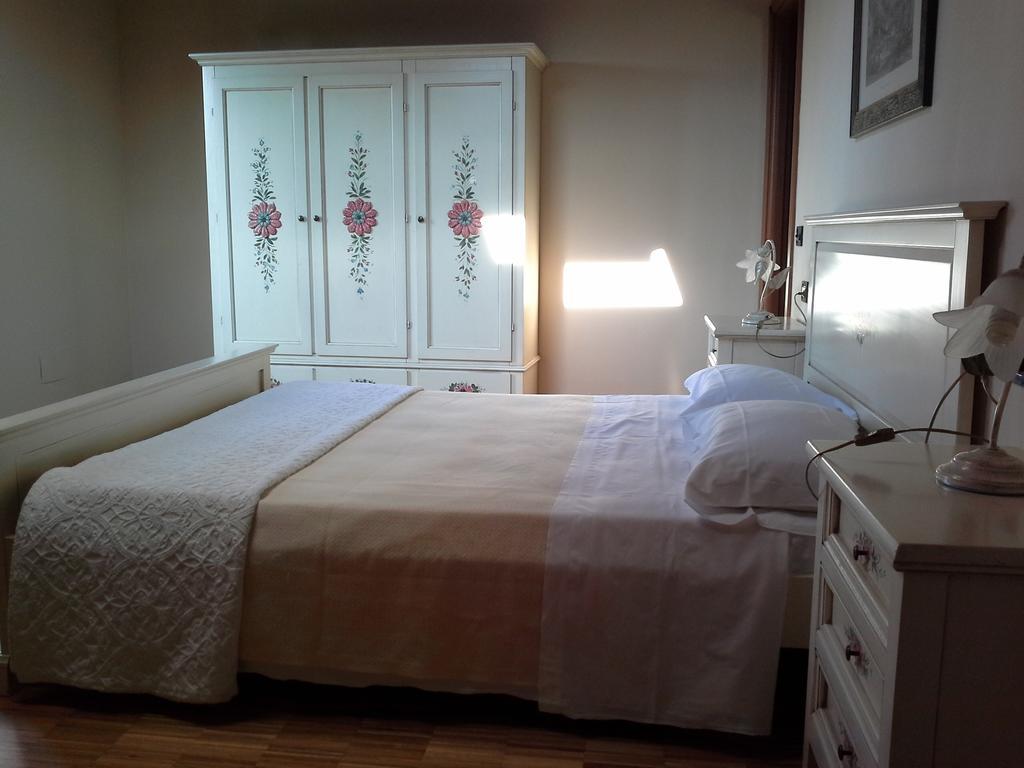 フェラーラ Le Stanze Sul Po Bed & Breakfast 部屋 写真