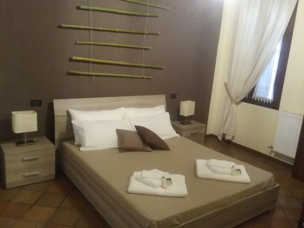 フェラーラ Le Stanze Sul Po Bed & Breakfast エクステリア 写真